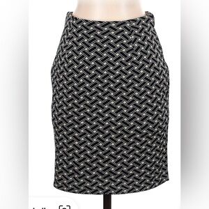 Beautiful pencil skirt by JMcLaughlin